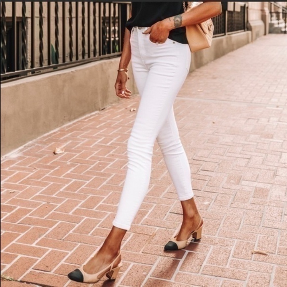 EVERLANE Regular High Rise Skinny Jeans
N…